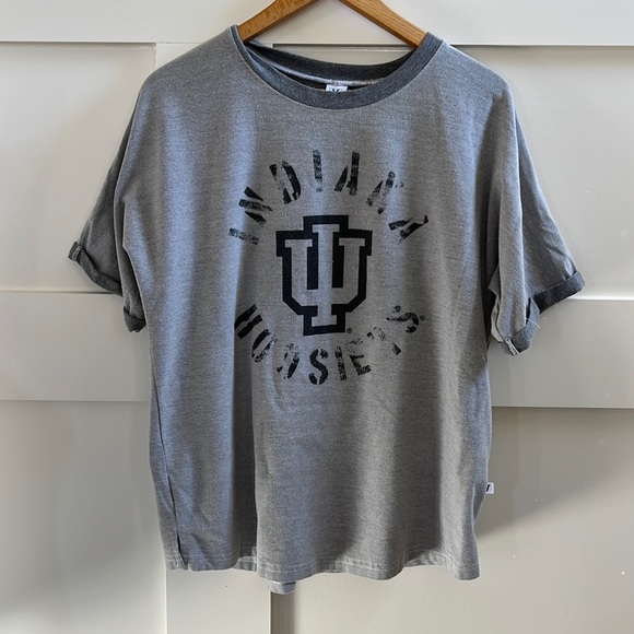 Venley Tops - Indiana University short sleeve shirt